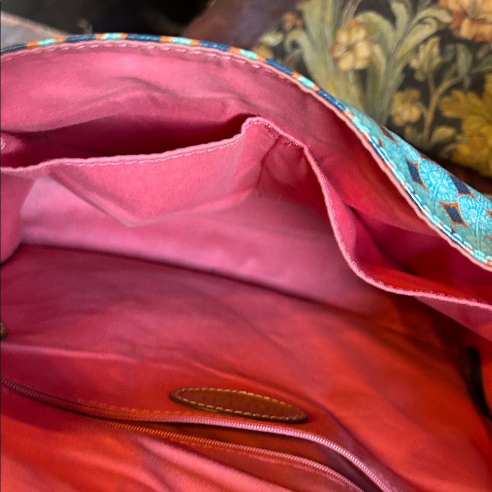 Waterproof Teal and Blue messenger bag from Fossil - Picture 6 of 6